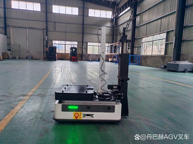 AGV无人搬运车概述 工业控制计算机及系统的关键角色
